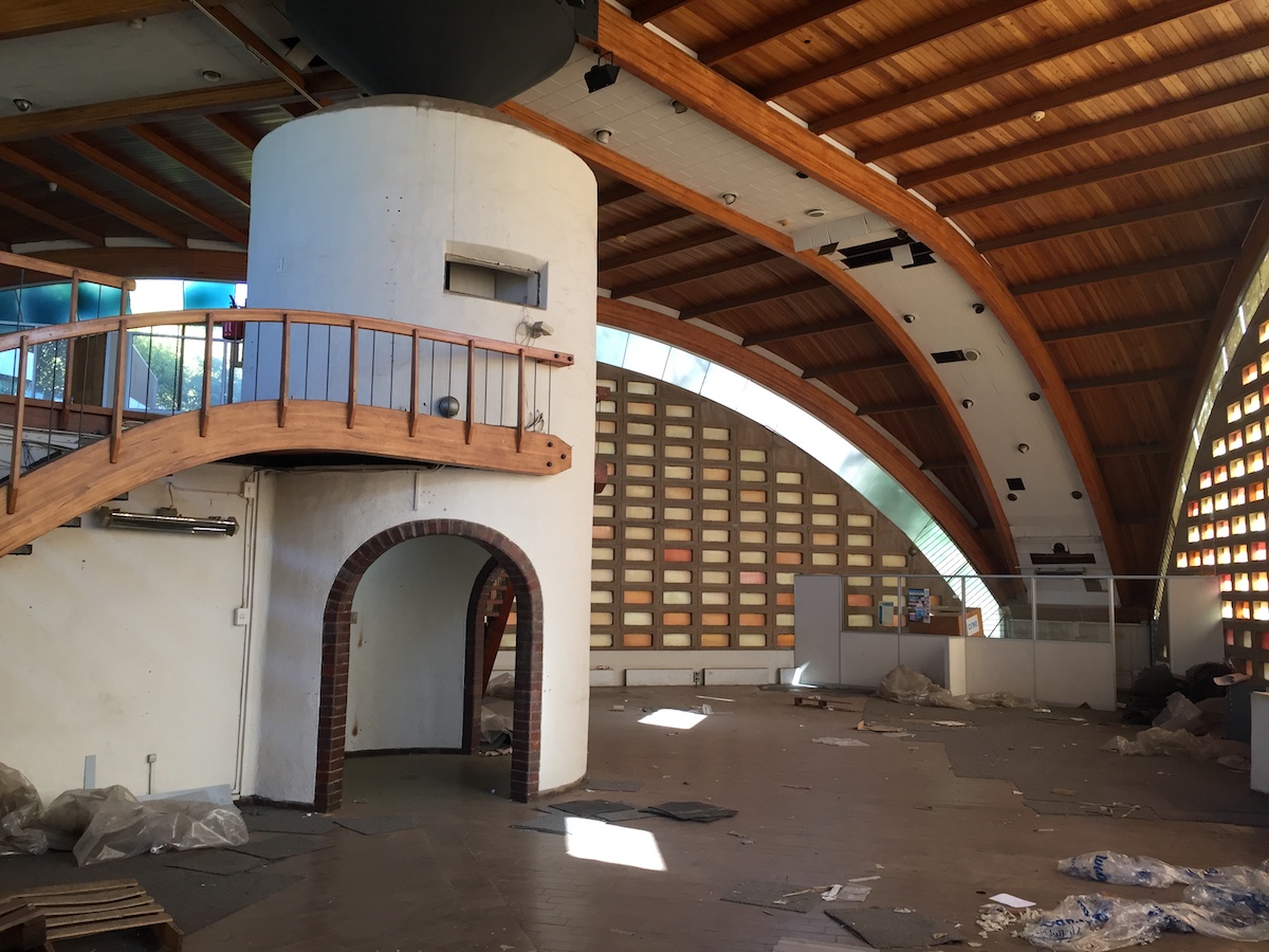 Post Graduate Centre (Rembrandt Gallery) Timber roof structure before Craig McClenaghan